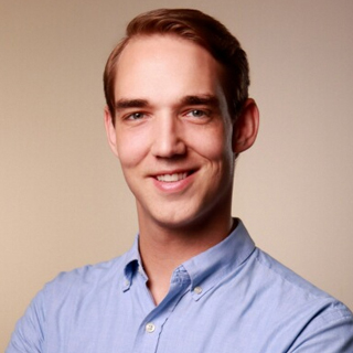 Chris Seguin Headshot